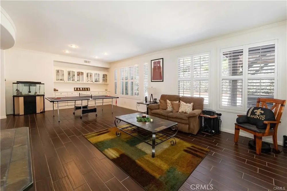 45568 Via Puebla Temecula, CA 92592