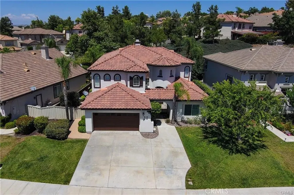 45568 Via Puebla Temecula, CA 92592