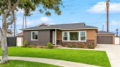 7754 La Casa Way
