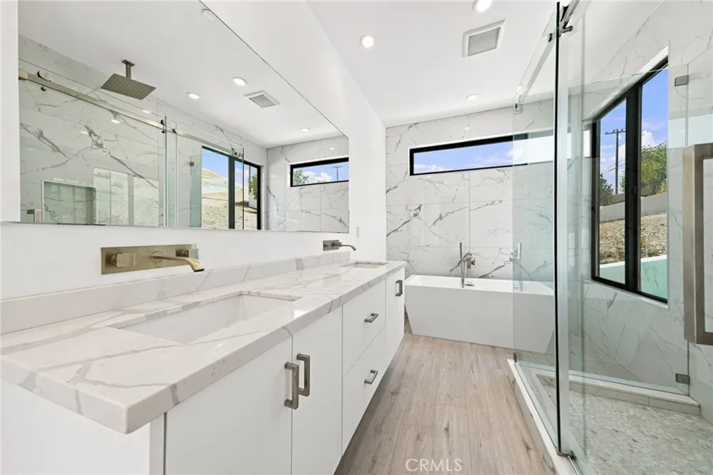 28896 Vacation Dr. Canyon Lake, CA 92587