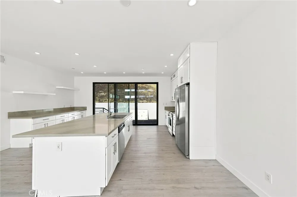 28896 Vacation Dr. Canyon Lake, CA 92587