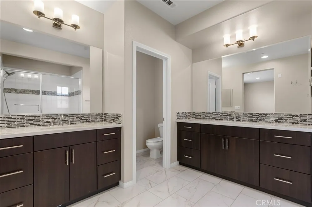 61 Origin Irvine, CA 92618