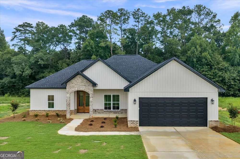 628 Ellie Circle Dublin, GA 31021