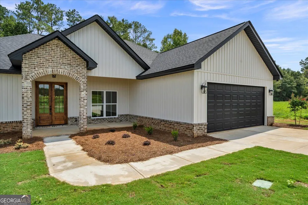 628 Ellie Circle Dublin, GA 31021
