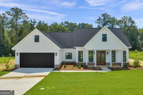 624 Ellie Circle