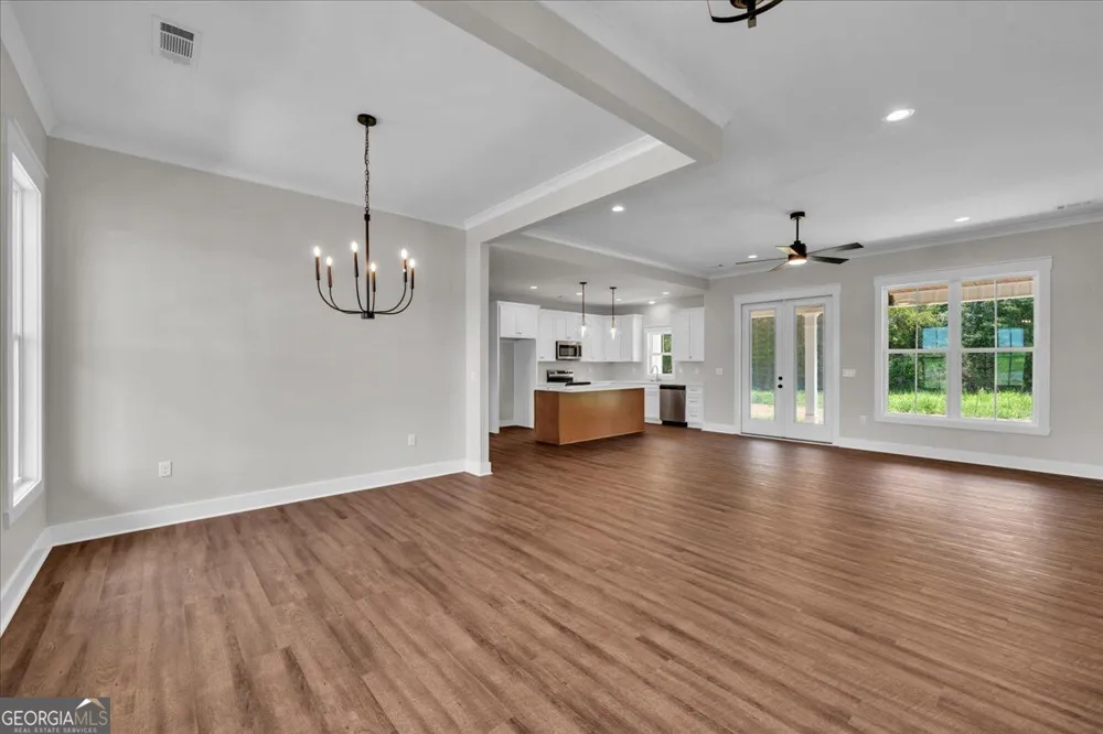 624 Ellie Circle Dublin, GA 31021