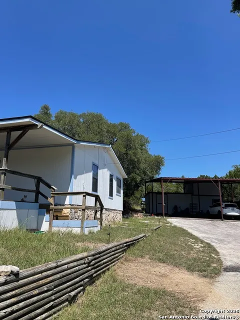 235 Scenic Pass Pipe Creek, TX 78063