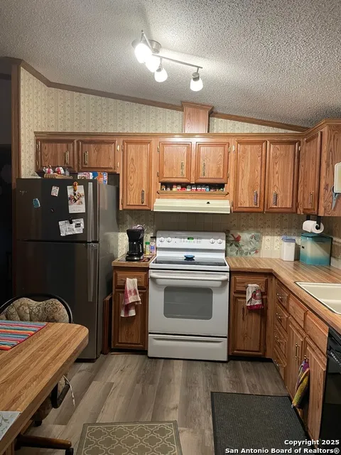 235 Scenic Pass Pipe Creek, TX 78063