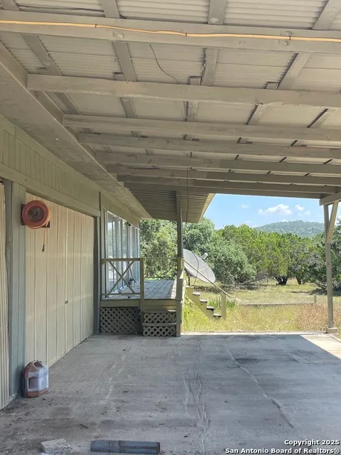 235 Scenic Pass Pipe Creek, TX 78063