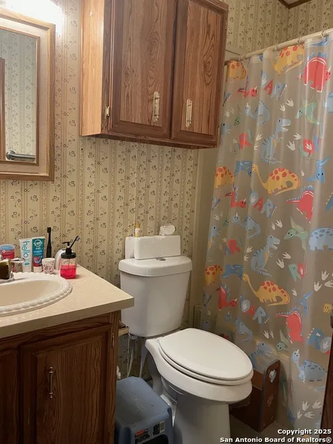 235 Scenic Pass Pipe Creek, TX 78063