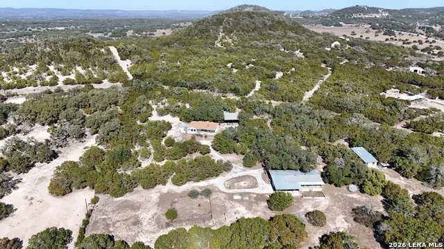 235 Scenic Pass Pipe Creek, TX 78063