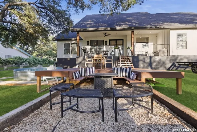 451 Legion Loop Kingsland, TX 78639