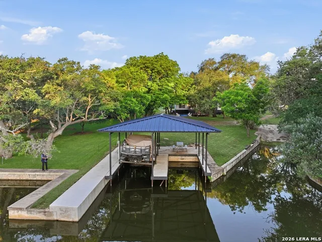 451 Legion Loop Kingsland, TX 78639