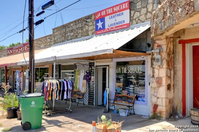 101 John Bird Blanco, TX 78606
