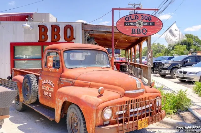 101 John Bird Blanco, TX 78606