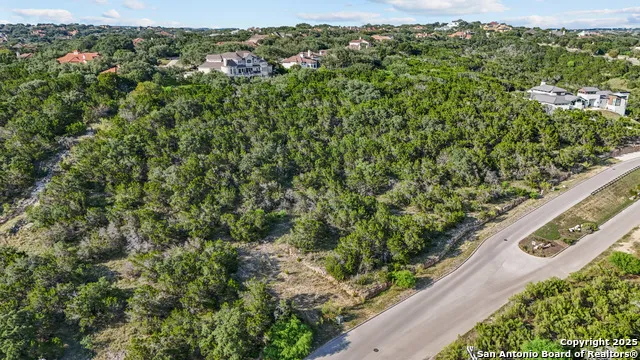 619 Winding Ravine San Antonio, TX 78258