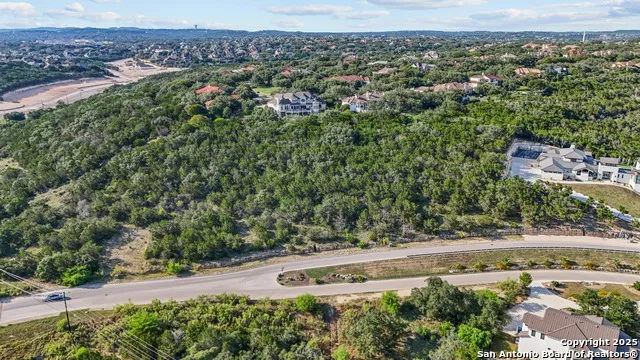 619 Winding Ravine San Antonio, TX 78258