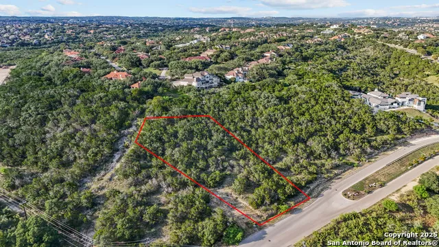 619 Winding Ravine San Antonio, TX 78258