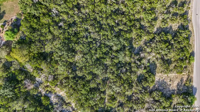 619 Winding Ravine San Antonio, TX 78258