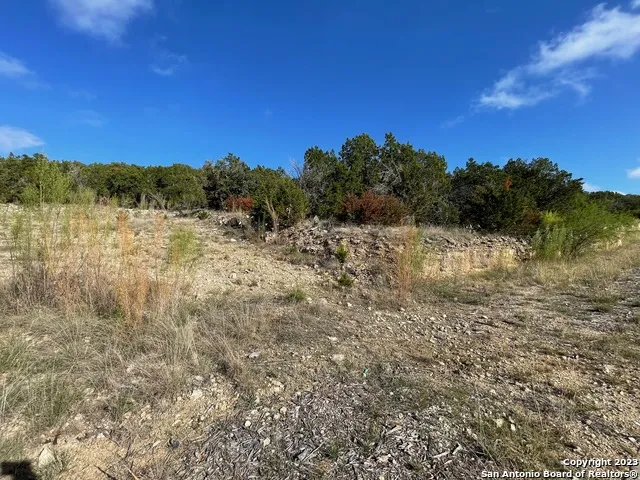 619 Winding Ravine San Antonio, TX 78258
