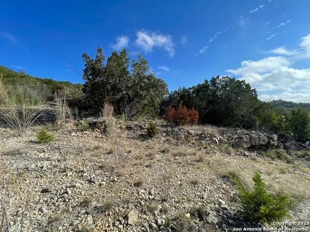 619 Winding Ravine San Antonio, TX 78258