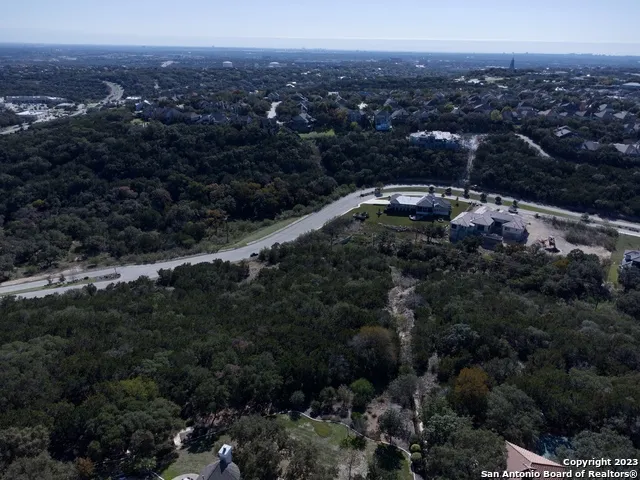 619 Winding Ravine San Antonio, TX 78258