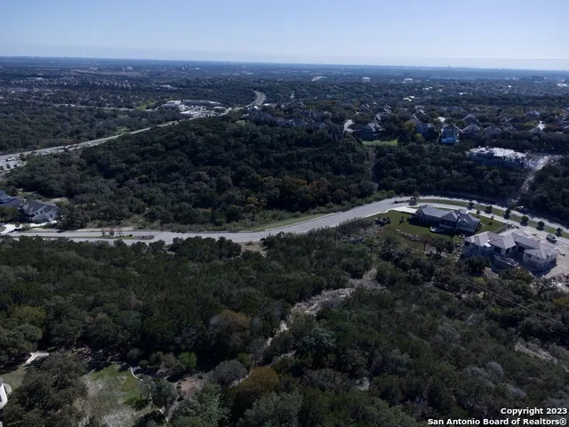 619 Winding Ravine San Antonio, TX 78258