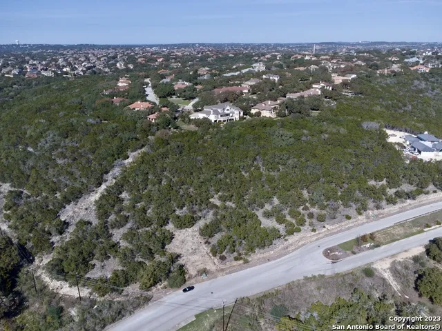 619 Winding Ravine San Antonio, TX 78258