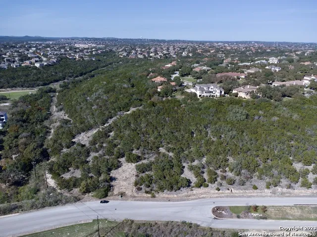 619 Winding Ravine San Antonio, TX 78258