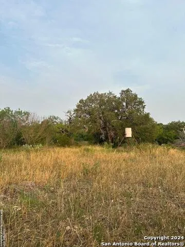 7507 New Sulphur Springs San Antonio, TX 78263