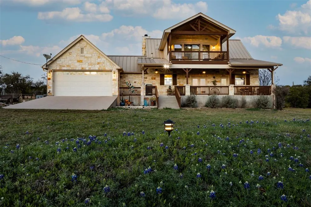 5300 Lookout Ridge Drive Marble Falls, TX 78654
