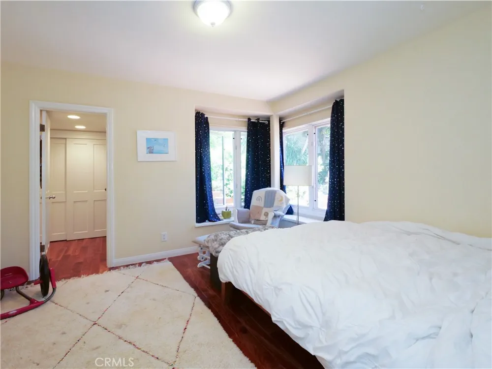 345 Palos Verdes Drive W Palos Verdes Estates, CA 90274