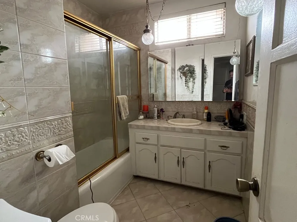 9645 Danville Pico Rivera, CA 90660