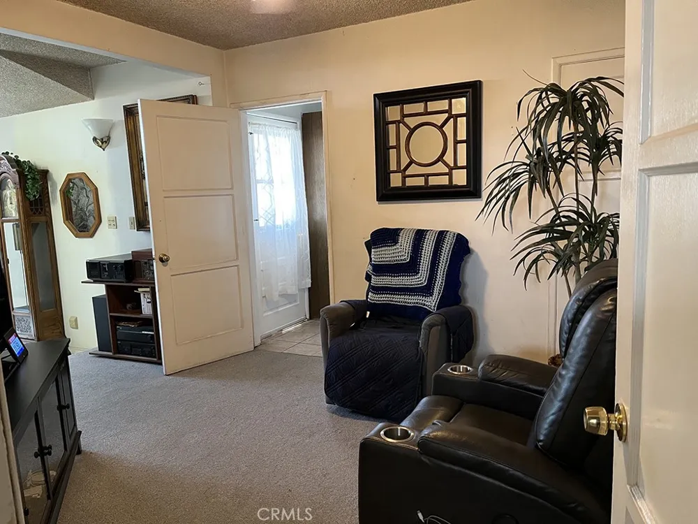 9645 Danville Pico Rivera, CA 90660