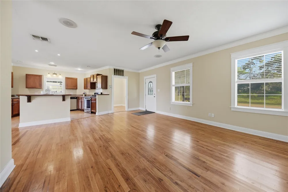 2380 Third Street Rock Island, TX 77470