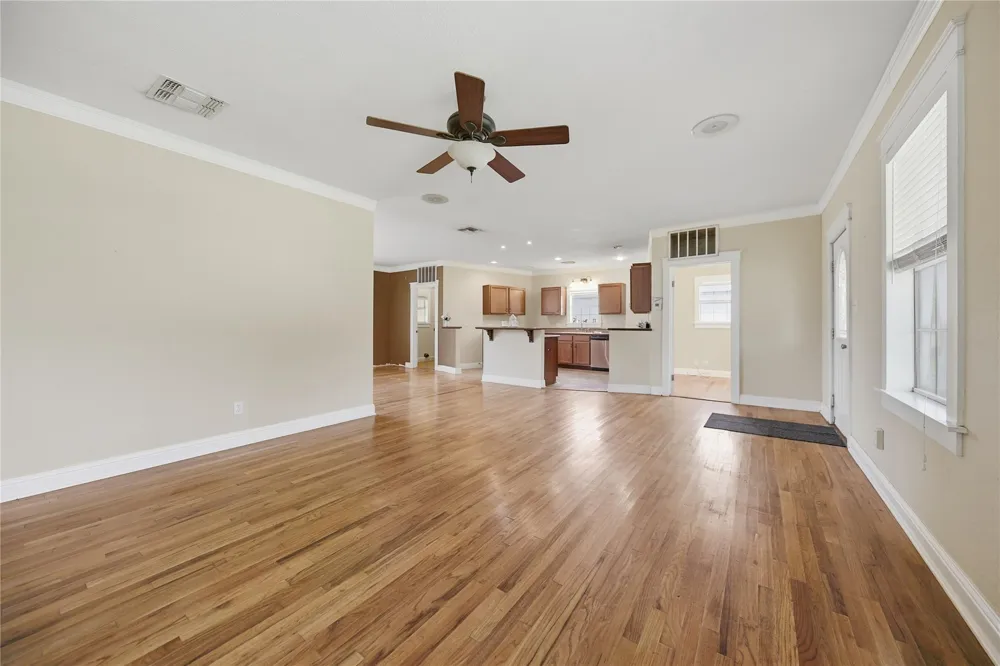 2380 Third Street Rock Island, TX 77470