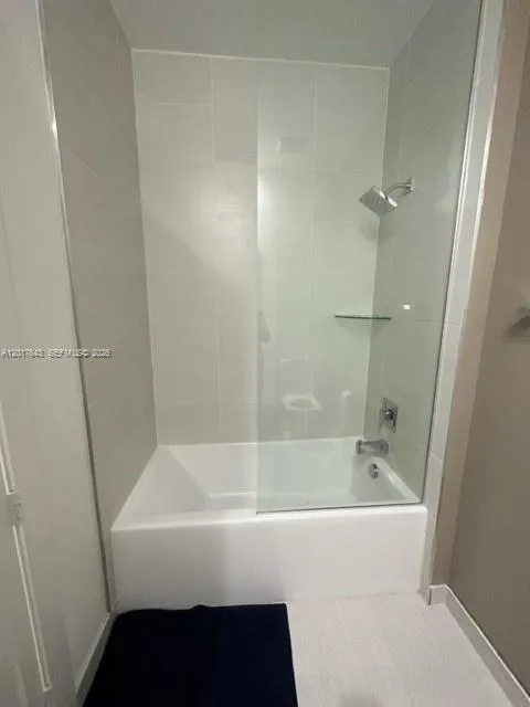 6620 INDIAN CREEK #114 Miami Beach, FL 33141