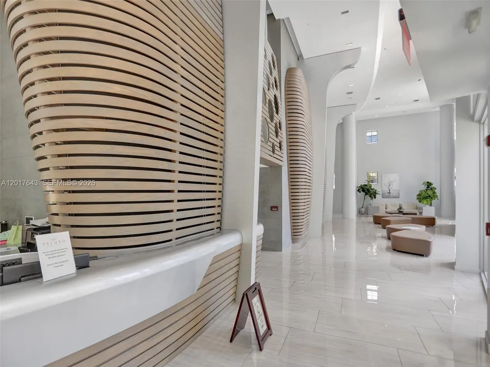 6620 INDIAN CREEK #114 Miami Beach, FL 33141