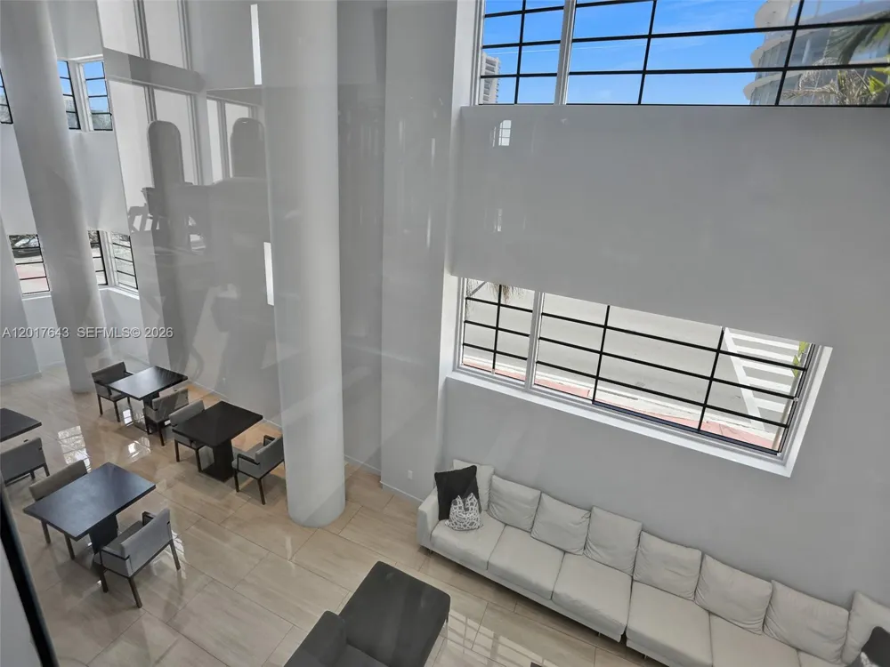 6620 INDIAN CREEK #114 Miami Beach, FL 33141