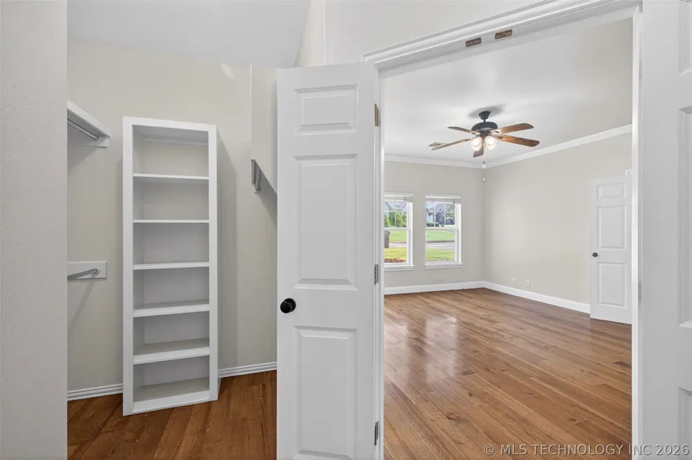 308 Waterford Street Catoosa, OK 74015