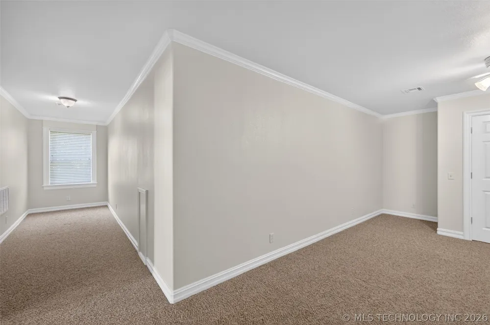308 Waterford Street Catoosa, OK 74015
