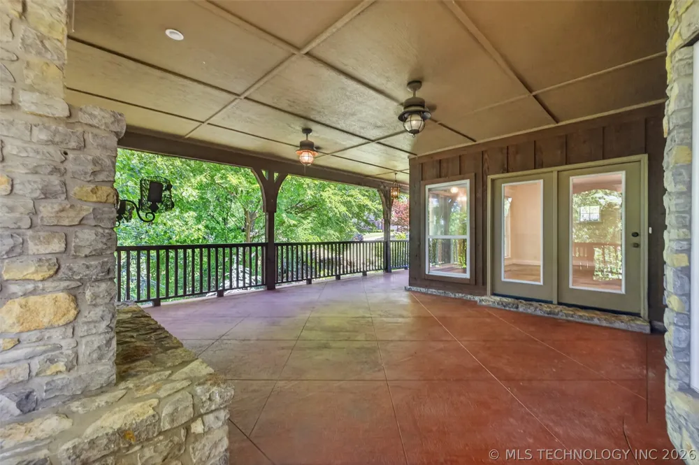 308 Waterford Street Catoosa, OK 74015