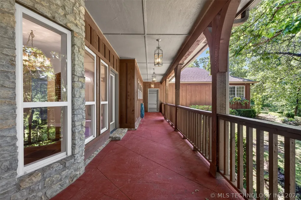 308 Waterford Street Catoosa, OK 74015