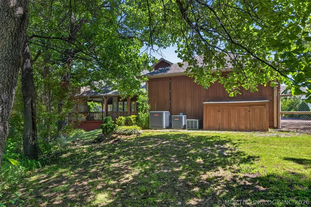 308 Waterford Street Catoosa, OK 74015