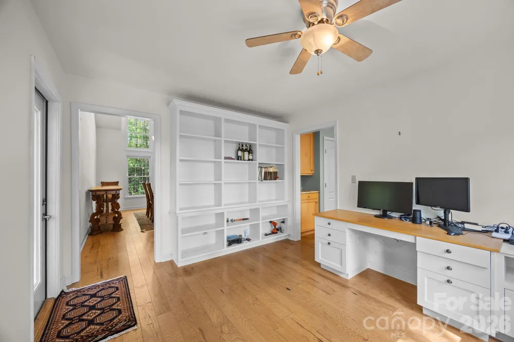 160 Little Mine Mountain Drive Saluda, NC 28773