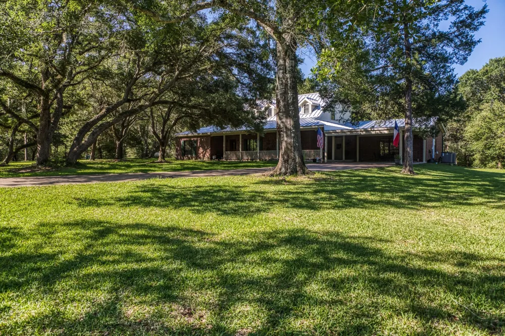 1017 Allen Road Cat Spring, TX 78933