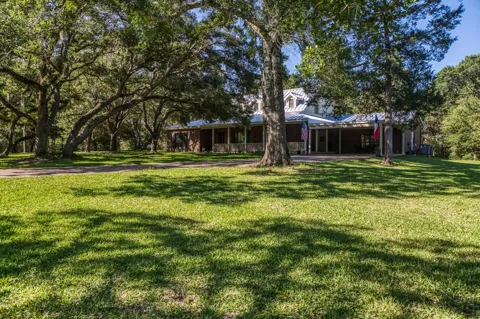 1017 Allen Road
