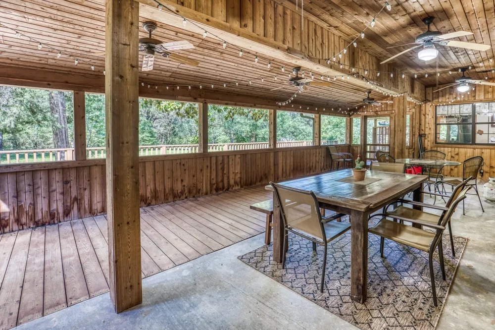 1017 Allen Road Cat Spring, TX 78933