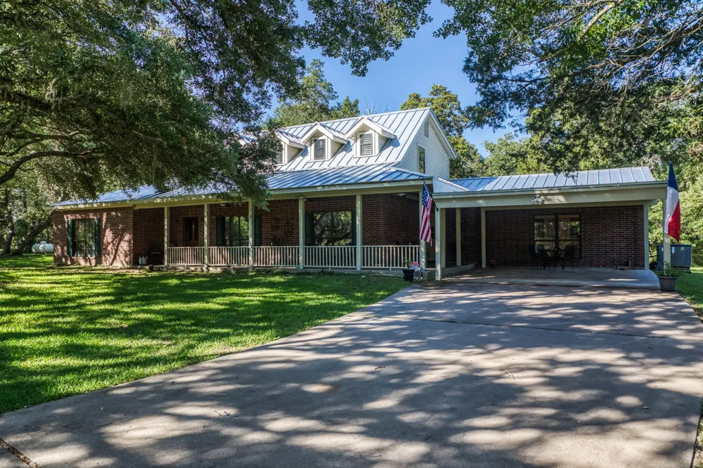 1017 Allen Road Cat Spring, TX 78933