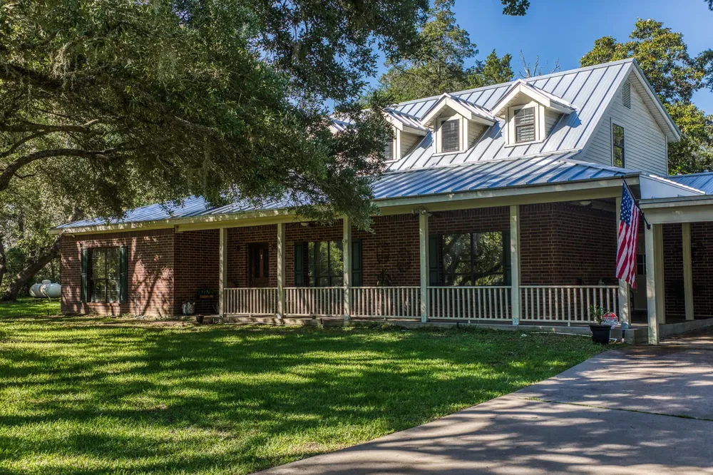 1017 Allen Road Cat Spring, TX 78933